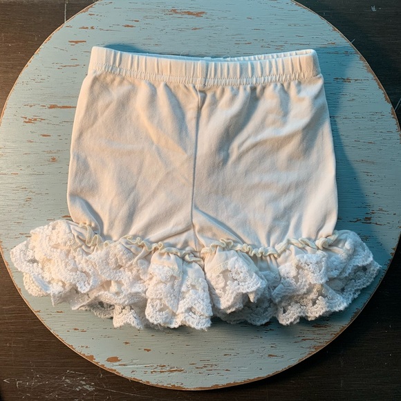 Adorable Essentials Ruffle Shorts - Picture 1 of 1
